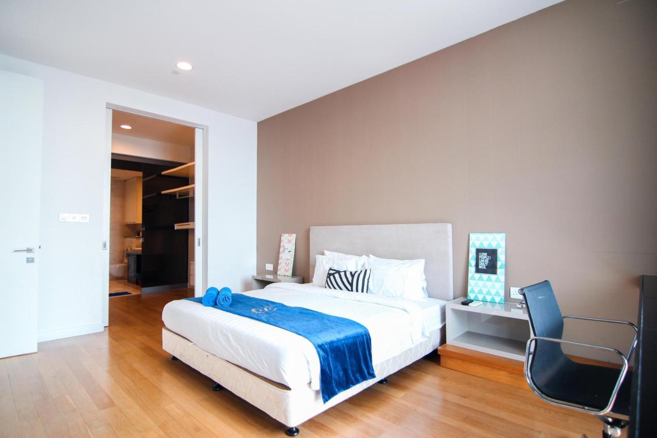Apartment Dolphin Platinum Klcc